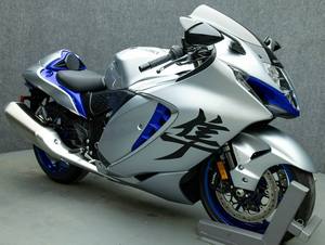 มอเตอร์ไซค์สปอร์ตทัวริ่งสมรรถนะสูง GSX1300RR HAYABUSA 1300 1300 ซีซี รุ่นใหม่ ปี 2025 พร้อมระบบ ABS มีสินค้าในสต็อก - Product Image 1