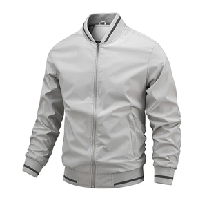 Chaqueta Cortavientos al por Mayor, Chaqueta Cortavientos Personalizada con Capucha para Hombre, Chaqueta Varsity - Product Image 3