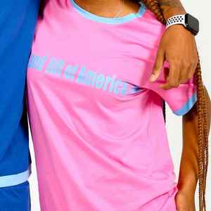 Ensemble de survêtement unisexe Jack and Jill, t-shirt à manches courtes et short assortis, vêtements décontractés pour la maison, streetwear imprimé, vente en gros OEM en vrac - Product Image 3