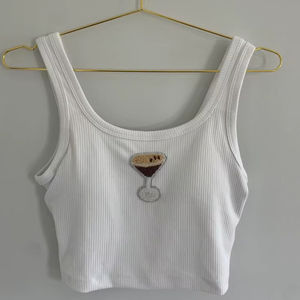 Débardeur court pour femme en coton côtelé, sans manches, style décontracté d'été, avec broderie de patch en forme de verre à martini perlé, style marché américain - Product Image 1