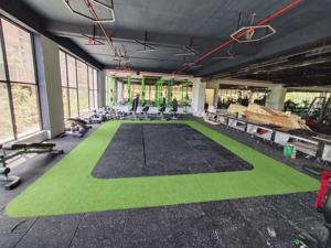 Tapete de Gimnasio Ecológico y Moderno de Caucho Reciclado - Product Image 2