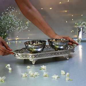 Jaffs Exports Handmade Aluminum Leaf Bowl <b>Set</b> Modern Design Tabletop <b>Vase</b> Holds Water <b>3</b> Sizes Gold Finish Eco-Friendly High - Product Image 3