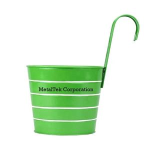 Jardinière suspendue pour balustrade, pot de fleurs antirouille pour balcon, panier de jardinage pour clôture, boîte de jardinage en métal pour balustrade, pot suspendu pour décoration de jardin extérieur - Product Image 5