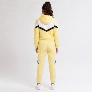 Conjunto Deportivo Informal Transpirable para Mujer, Chaqueta con Capucha y Pantalones a Juego, Estilo Moderno - Product Image 5
