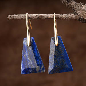 Boucles d'oreilles pendantes en forme de pyramide avec serti clos en lapis-lazuli, style mode européenne et américaine, pour occasions festives - Product Image 2