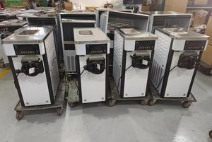 Đầy Màu sắc thương mại Máy tính để bàn Máy làm kem hình nón hoàn toàn tự động đầu duy nhất Máy làm kem mềm - Product Image 6