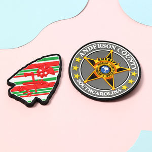 แผ่นยางพีวีซีแบบนิ่มสั่งทำพิเศษ ป้ายยางพีวีซีเย็บติด ป้ายยางพีวีซีนูน 3 มิติ โลโก้สั่งทำคุณภาพสูง น้ำหนักเบา สีและดีไซน์สั่งทำได้ - Product Image 3