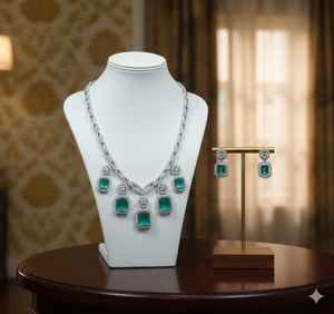 Ensemble de colliers pour femmes en laiton à l'aspect perle classique avec finition élégante et durable pour les mariages, les festivals et les événements formels - Product Image 6