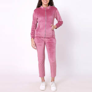 Conjunto Deportivo para Mujer, Textura de Terciopelo, Lavado Ácido, Color Sólido, Cómodo para Clima Frío, Estilo Urbano Moderno, Forro Polar Cálido para Invierno - Product Image 1
