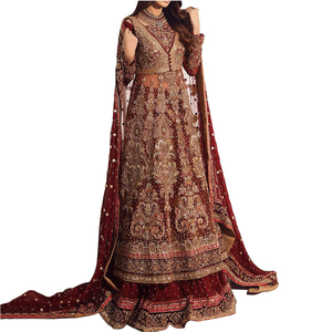 Robes de mariée en forme de A avec des perles délicates, des jupes fluides, un corsage élégant et un design de mariage contemporain magnifique - Product Image 1