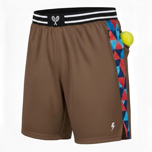 Pantalones cortos deportivos de tenis para hombre con panel lateral con estampado geométrico y bolsillo para pelotas, que absorben la humedad, transpirables y de ajuste atlético. - Product Image 4
