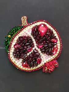 Broche de Flores Bordado a Mano de Primera Calidad con Cuentas, Pin de Joyería para Vestidos y Bufandas - Product Image 3