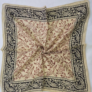 ผ้าพันคอผ้าฝ้ายพิมพ์ลายดอกไม้หลากสีสัน ขนาด 53x53 ซม. ทำมือ ขายส่ง สำหรับผู้หญิง ใช้ได้ในฤดูใบไม้ผลิ/ฤดูร้อน เหมาะเป็นของขวัญสำหรับผู้หญิง - Product Image 2