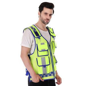 Chaleco de Seguridad para Mujer, Alta Visibilidad, Amarillo, ANSI Clase 2, Repelente al Agua, Poliéster Twill, 15 Bolsillos, Diseño Contorneado - Product Image 2