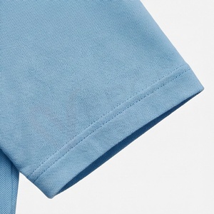 Polo en piqué bleu clair à manches courtes pour homme avec poche, décontracté, respirant, tricoté, design uni, coupe classique - Product Image 6