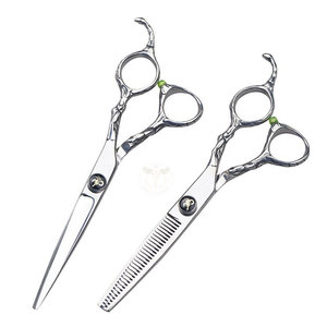 Ciseaux de coiffure de 6 pouces pour salon et usage domestique, argentés, en acier inoxydable HRC, style professionnel, personnalisables OEM - Product Image 1