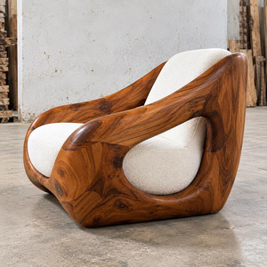Sillón Moderno de Madera Esculpida con Cojín de Bouclé Crema, Silla de Salón Ecológica para Sala de Estar - Product Image 2