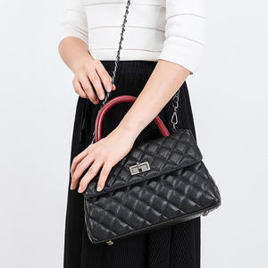 Sac à main carré de luxe pour femme en cuir véritable durable avec bandoulière chaîne, capacité jusqu'à 1L, OEM ODM Vente en gros - Product Image 4