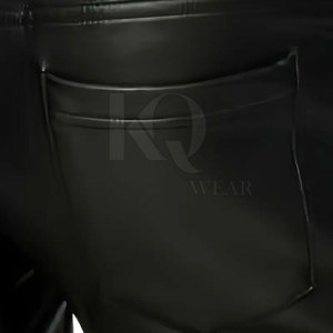Shorts en cuir pour homme, coupe ajustée, décontractés, respirants, séchage rapide, écologiques, légers, texture lisse, poches pratiques, tendance - Product Image 6