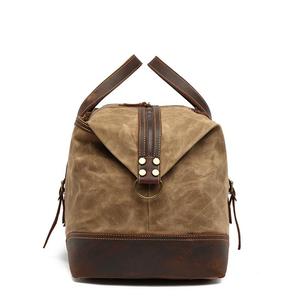 Bolsa de lona con correas y hebillas de cuero para viajes y deportes - Product Image 2
