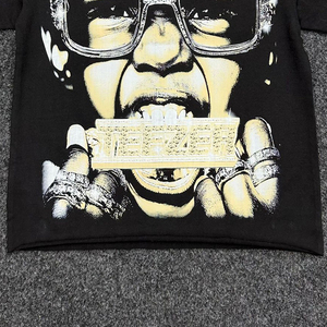 Camiseta Negra para Hombre, Manga Corta, Cuello Redondo, Estilo Urbano, Estampado Fotográfico, Corte Holgado, 100% Algodón Jersey, Diseño Frontal con Impresión Digital - Product Image 6