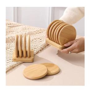 Diseños clásicos de madera natural disponibles en posavasos de madera, hermosos y modernos. - Product Image 1