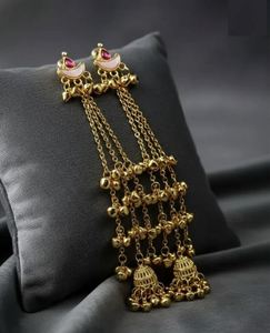 Pendientes Largos de Lujo Estilo Kashmiri, Tradicionales Indios, Chapados en Oro, con Cristales y Pedrería, Diseño Geométrico, para Novias, Bodas y Fiestas - Product Image 3