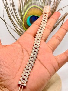 Pulsera de Cadena con Baño de Rodio y Moissanita VVS, Cierre de Caja, Estilo Cubano, Lujosa, para Uso Diario, Unisex - Product Image 2