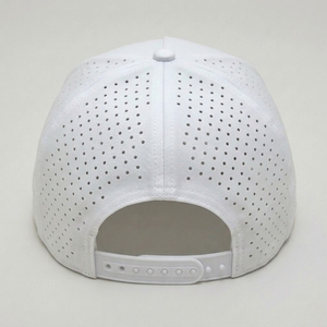 Gorra de Golf de 5 Paneles Personalizada, Paneles Perforados con Corte Láser, Visera Curva, Bordado en Contraste, Marca Privada OEM, MOQ Bajo - Product Image 5
