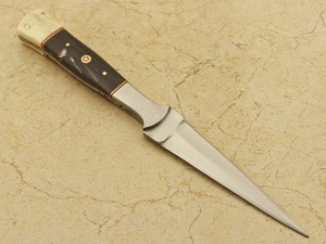 Couteau de chasse à lame fixe personnalisé en acier inoxydable, pointe de lance, manche en bois, étui en cuir - Product Image 2
