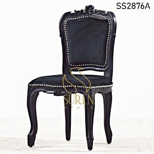 Chaise de salle à manger moderne SUREN SPACE en bois massif, style farmhouse, rembourrée en cuir, pieds en bois SS2870, meubles pour la maison en provenance du Rajasthan - Product Image 1