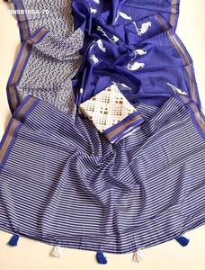 Sari en coton Mul de qualité supérieure avec imprimé motif oiseaux et doublure, bordure tissée Pallu & Zari - Blouse blanche imprimée pour femme - Product Image 3