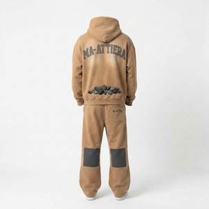 Conjunto de dos piezas de ropa urbana para hombre, compuesto por una sudadera con capucha extragrande con cremallera y pantalones deportivos de pierna ancha con efecto lavado. - Product Image 3