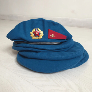Casquette en laine mélangée de qualité supérieure avec service OEM, solutions de fabrication sur mesure, béret de haute qualité à marque privée - Product Image 4
