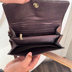 Bolso de Mano Oculto de Piel de Vaca Personalizado, Organizador Artesanal, Cartera de Mano, Conjunto Combo de 2 Piezas para Mujer - Product Image 6