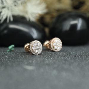 Pendientes de Lujo con Moissanita en Racimo Redondo, Plata de Ley 925, Chapados en Oro |   Pendientes con Aspecto de Diamante y Cierre de Rosca para Mujer, Venta al Por Mayor - Product Image 2