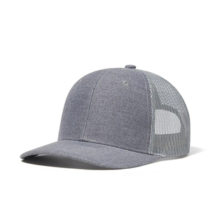 Casquette de camionneur en jean personnalisée style délavé avec patch brodé, non structurée, en maille de mousse, effet usé - Product Image 5