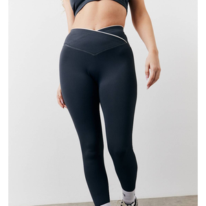 Tenues de sport de haute qualité pour filles, ensemble de yoga, collants de compression pour l'entraînement athlétique, vêtements de sport personnalisés avec logo, ensemble de fitness 2 pièces - Product Image 2