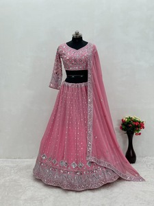 Lehenga Choli de Lujo Más Vendido con Dupatta Bordado a Mano, Disponible para Suministro Mundial para Bodas Indias - Product Image 4