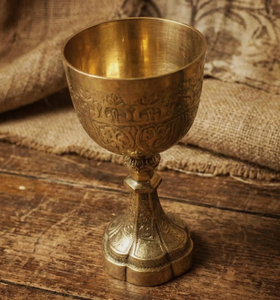 Copa de Vino de Tallo Largo, Cristalería de Alta Gama para Bar, Restaurante y Hogar, Copa Recubierta de Cobre y Latón a Precio de Mayoreo - Product Image 4