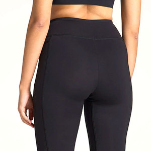 Leggings de yoga personnalisés pour femmes, taille haute, de qualité supérieure, confortables, coupe ajustée, respirants, extensibles, pour le fitness et la gym, très tendance et très vendus - Product Image 6