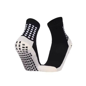 Men's Ankle Sports <b>Socks</b> <b>Black</b> White Geometric Pattern Anti-Slip Knitted Polyester Spandex Summer Breathable - Product Image 1
