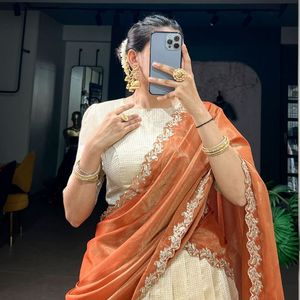 Lehenga Choli Semisentado Premium con Tejido Jacquard Zari y Dupatta Bordada, Fabricante: Royal Exports - Product Image 5