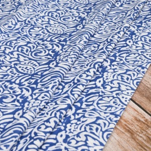 Tela de Algodón Orgánica al por Mayor, de Peso Medio, Azul Índigo y Blanco, Estampada a Mano con Bloques, Textil Floral Tradicional para Kurtis y Vestidos - Product Image 3