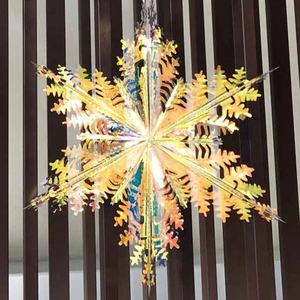 พัดลมรังผึ้งสีรุ้งสำหรับตกแต่งเทศกาลคริสต์มาส - Product Image 3