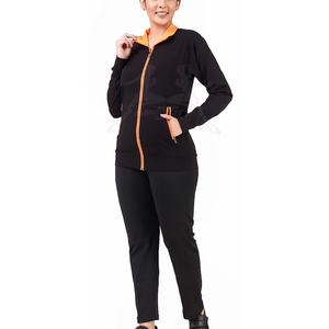 Chándal deportivo atlético de dos piezas con diseño elegante Chándal deportivo transpirable Hecho en Pakistán - Product Image 3