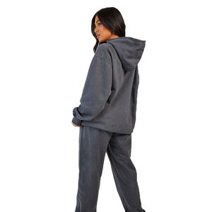 Ensemble de survêtement en coton pour femmes, idéal pour l'entraînement hivernal, confortable, durable, service OEM, sport décontracté, deux pièces, respectueux de l'environnement - Product Image 3