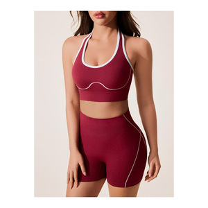 Ensemble de yoga léger 2 pièces : short d'été et soutien-gorge de sport respirant – Créez votre propre design personnalisé pour l'entraînement en salle et la course à pied - Product Image 4
