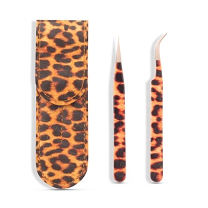 การค้นหาอย่างดุเดือดผ่านกระเป๋าแต่งหน้าของคุณสำหรับแหนบของคุณกระเป๋านี้ช่วยให้พวกเขาสามารถเข้าถึงได้และพร้อมสำหรับการใช้งาน - Product Image 4