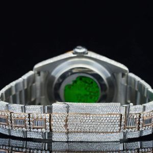 Reloj de Lujo para Hombre Splendid Gilt Jewelry con Moissanita, 28 mm, Acero Inoxidable, Movimiento Analógico ETA, Cristal de Zafiro, Cierre Oculto, 10 m - Product Image 3